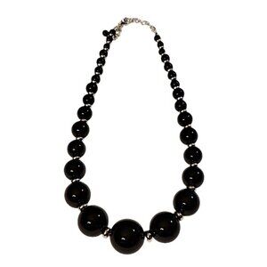 Vintage Black/Silver Beaded Necklace